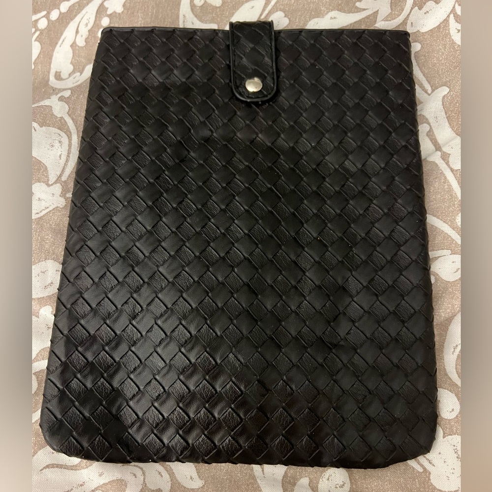 🌟NWOT IPad mini case!